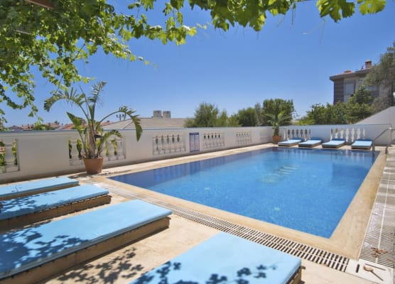 Ionic Hotel 1