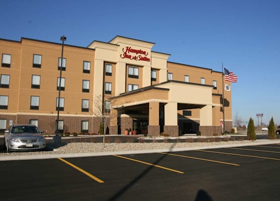 Hampton Inn & Suites Peru 1