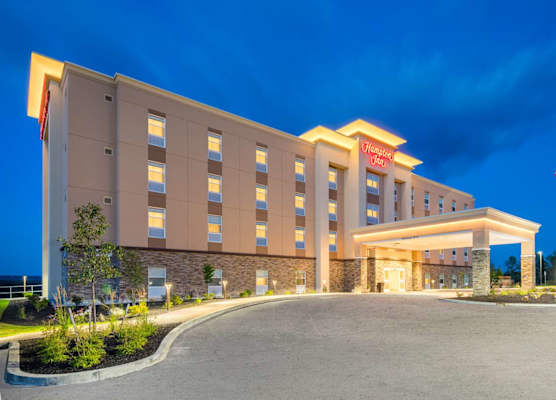 Hampton Inn by Hilton Oxford, ME 1