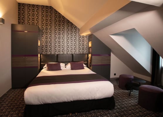 Le Grey Hotel 1