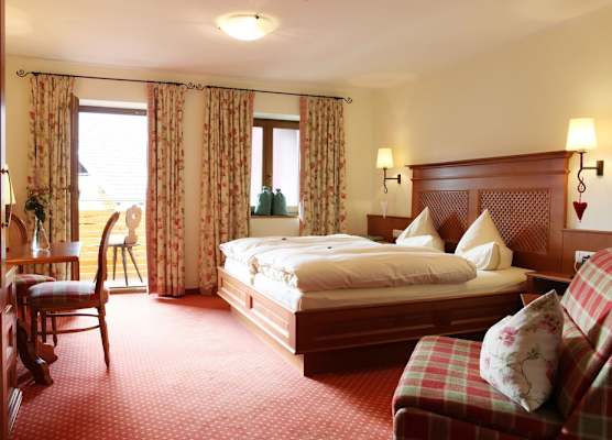 Die Lilie / Hotel Garni 1