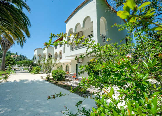 Vassilis Paradise Garden Aparthotel 1