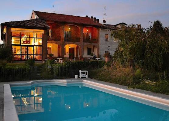 Tenuta MONVILLONE Country House & Restaurant 1
