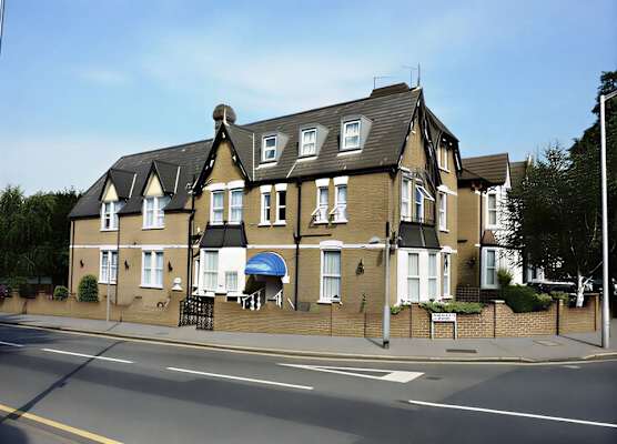 The Kirkdale Hotel 1