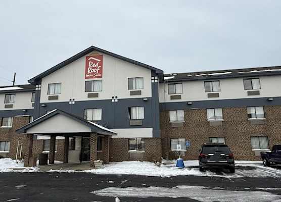 Red Roof Inn & Suites Hammond, IN 1