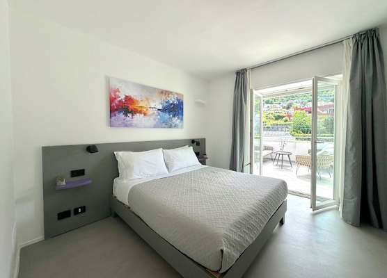 A&A Rooms 1