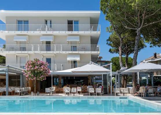 Hotel Bauer & Sporting 1