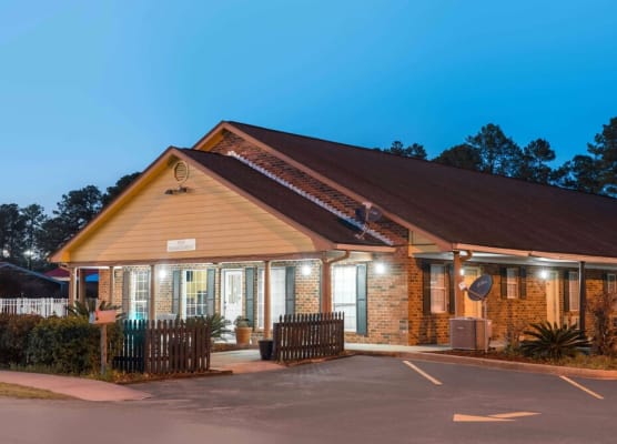 Travelodge by Wyndham Santee 1