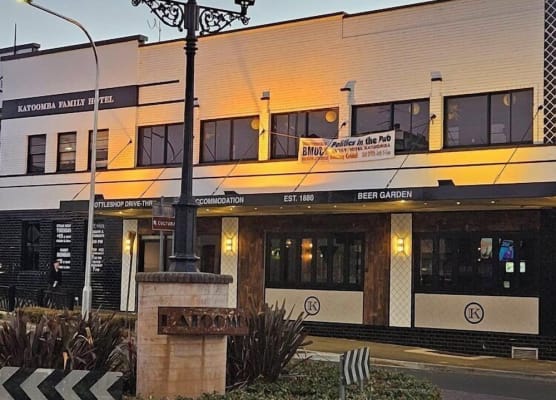 Katoomba Hotel 1