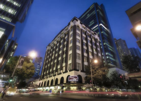 Royal Albert Hotel 1