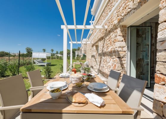 Perla Saracena Hotel & Restaurant 1