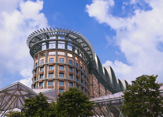 Resorts World Sentosa - Hotel Michael 1