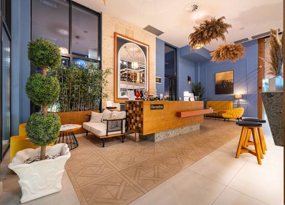 Invictus Hotel 1