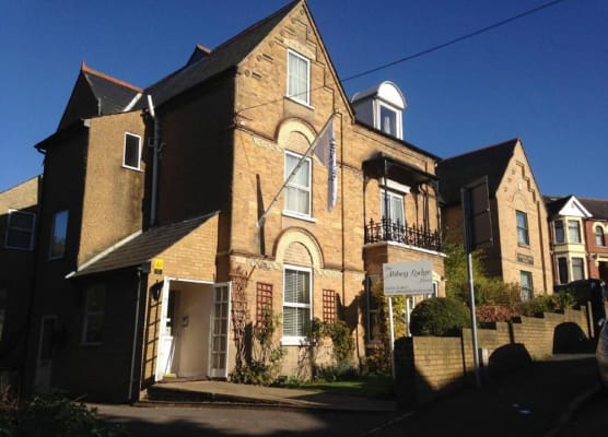 Abbey Lodge Hotel 1