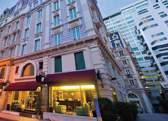 Kingston Suites Bangkok 1