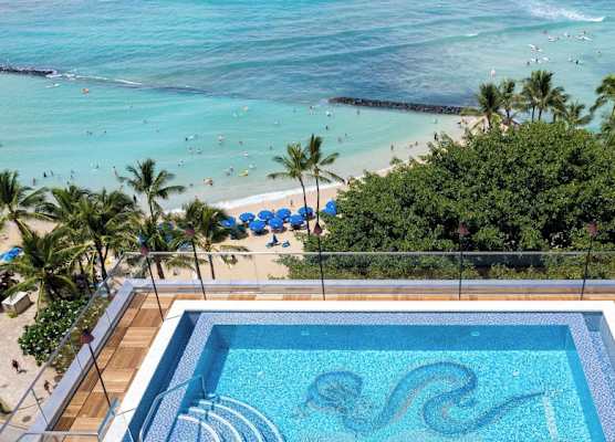 ESPACIO THE JEWEL OF WAIKIKI 1