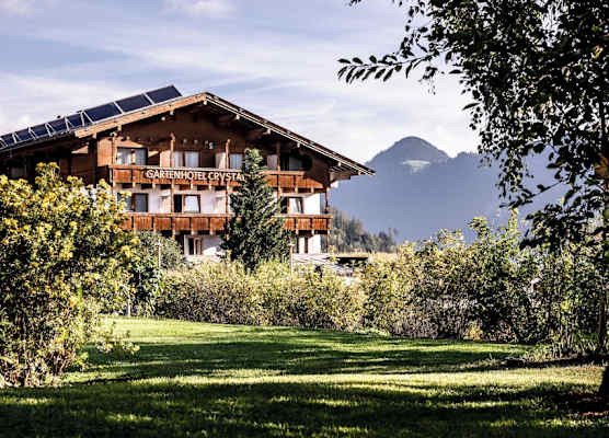 Gartenhotel Crystal 1