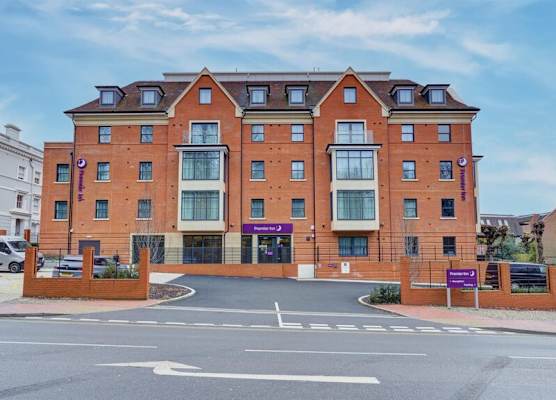 Premier Inn Royal Tunbridge Wells 1