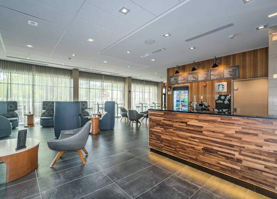 Courtyard by Marriott West Springfield 1