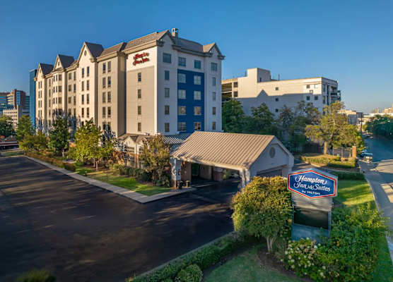 Hampton Inn & Suites Nashville-Vanderbilt-Elliston Place 1