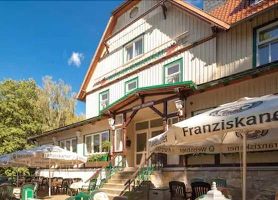 Hotel Garni am Schlosspark 1