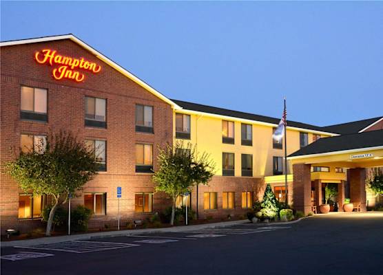 Hampton inn Medford 1