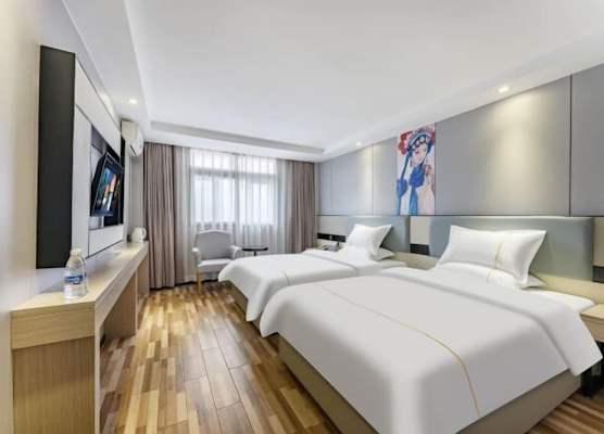 Yimi Hotel (Guangzhou Xicun Subway Station) 1
