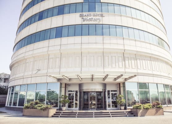 Grand Hotel Victory 1