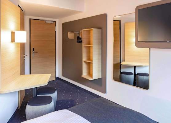 B&B HOTEL Düren 1