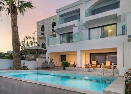 Aspras Luxury Apartments 1