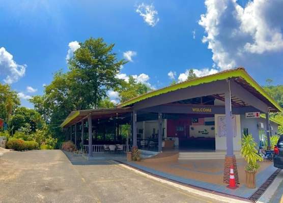 Xcape Resort Taman Negara 1