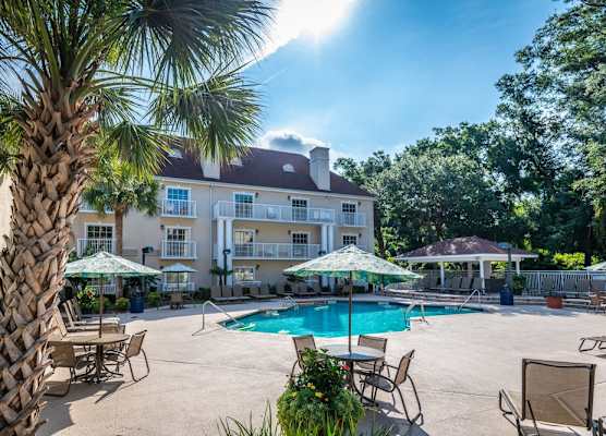 Palmera Inn and Suites 1