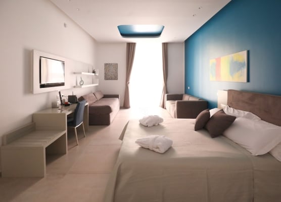 Toledo 16 Luxury Suites 1