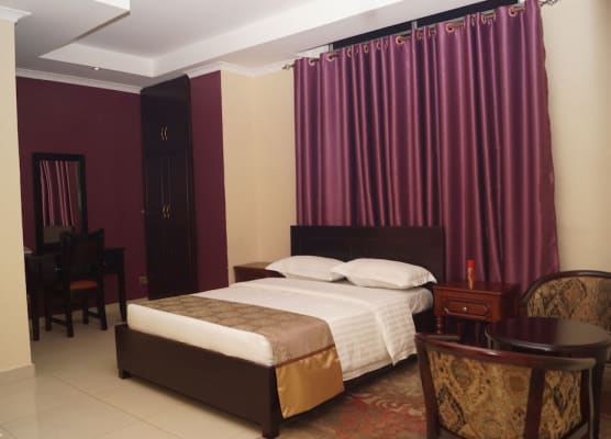 Diamonds Hotel 1