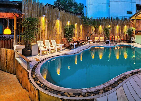 Wild Orchid Villa Bangkok 1