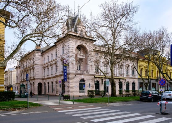 Tisza Hotel 1