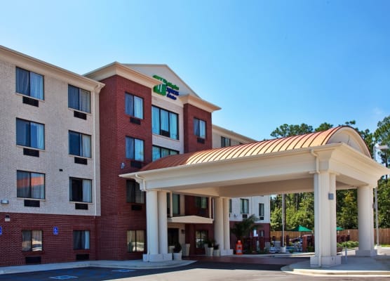 Holiday Inn Express & Suites BILOXI- OCEAN SPRINGS by IHG 1