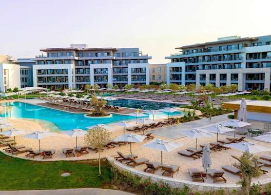 Anda Barut Collection - Ultra All Inclusive 1