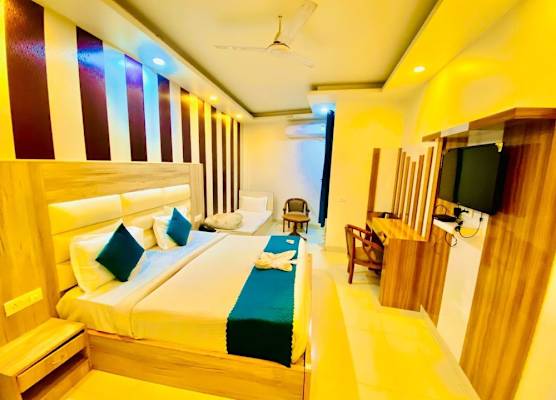 The Lohmod Suites Free Airport Drop - Opp Aerocity On Delhi-Gurugram Expressway 1