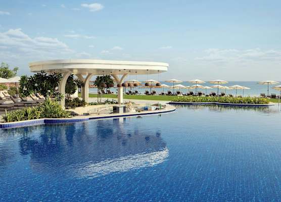The St. Regis Al Mouj Muscat Resort 1