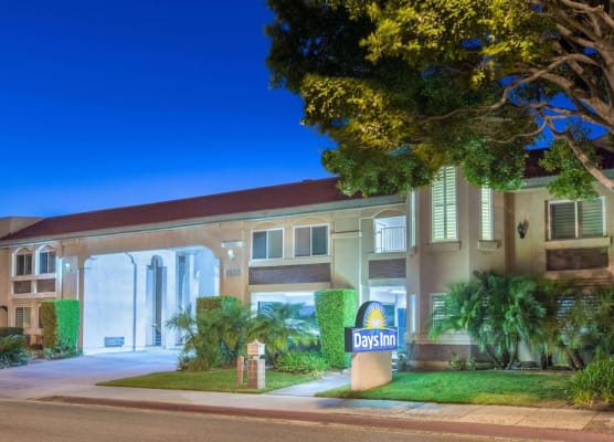 Days Inn by Wyndham Near City Of Hope 1