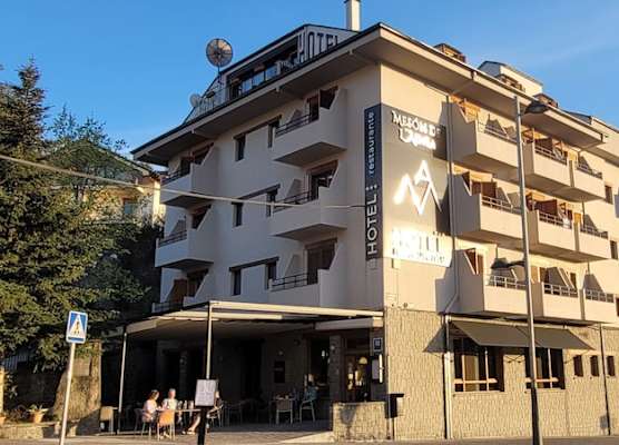 Hotel Meson de L’Ainsa 1
