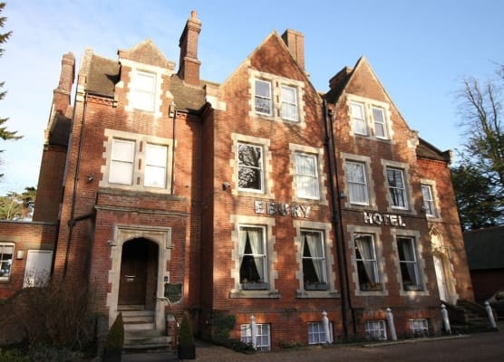 Canterbury Hotel Cottages and Apartments 1