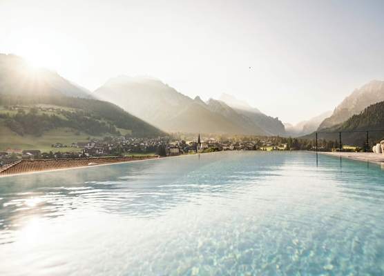 Excelsior Dolomites Life Resort 1