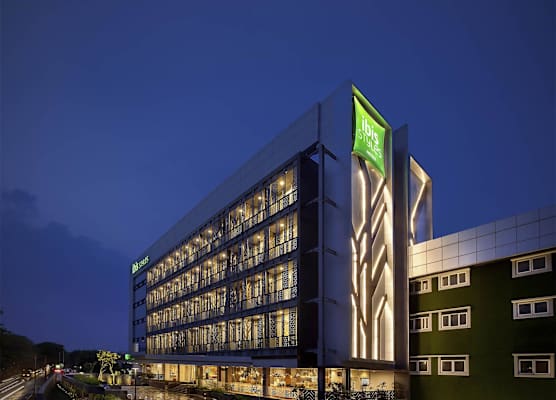 Ibis Styles Jakarta Sunter 1