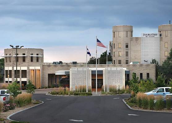 DoubleTree by Hilton Denver - Thornton 1