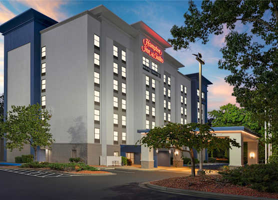 Hampton Inn & Suites Charlotte-Arrowood Rd. 1