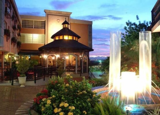 Platino Hotel & Casino 1