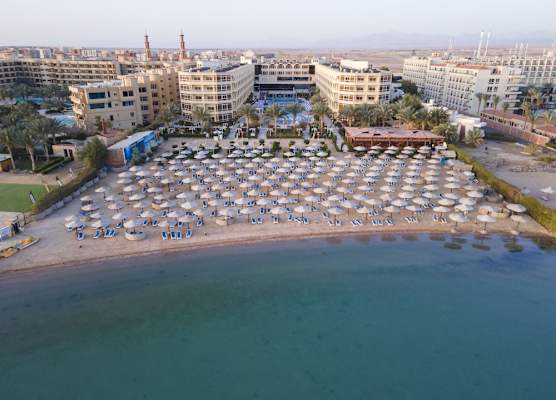 AMC Royal Hotel & Spa 1