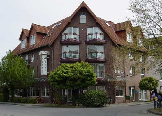 City Hotel 1